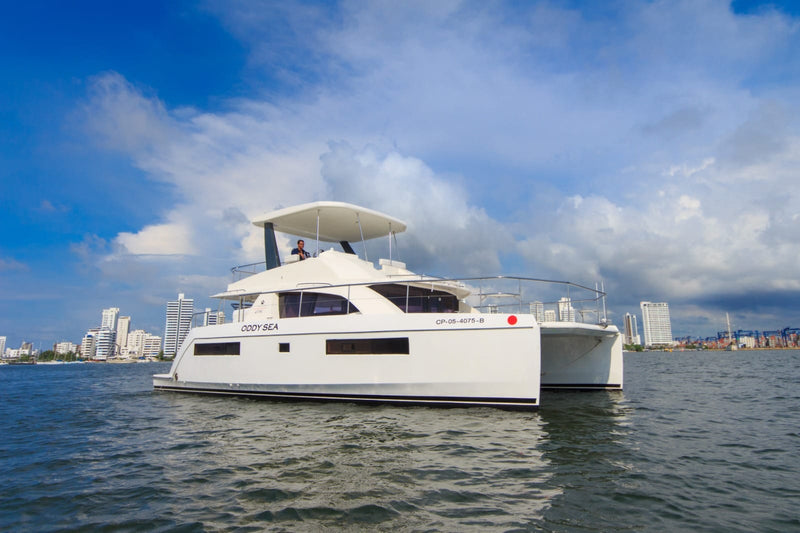 Cahua Luxury Leopard 43 Yacht Charter in Cartagena - Cartagena Day Tours