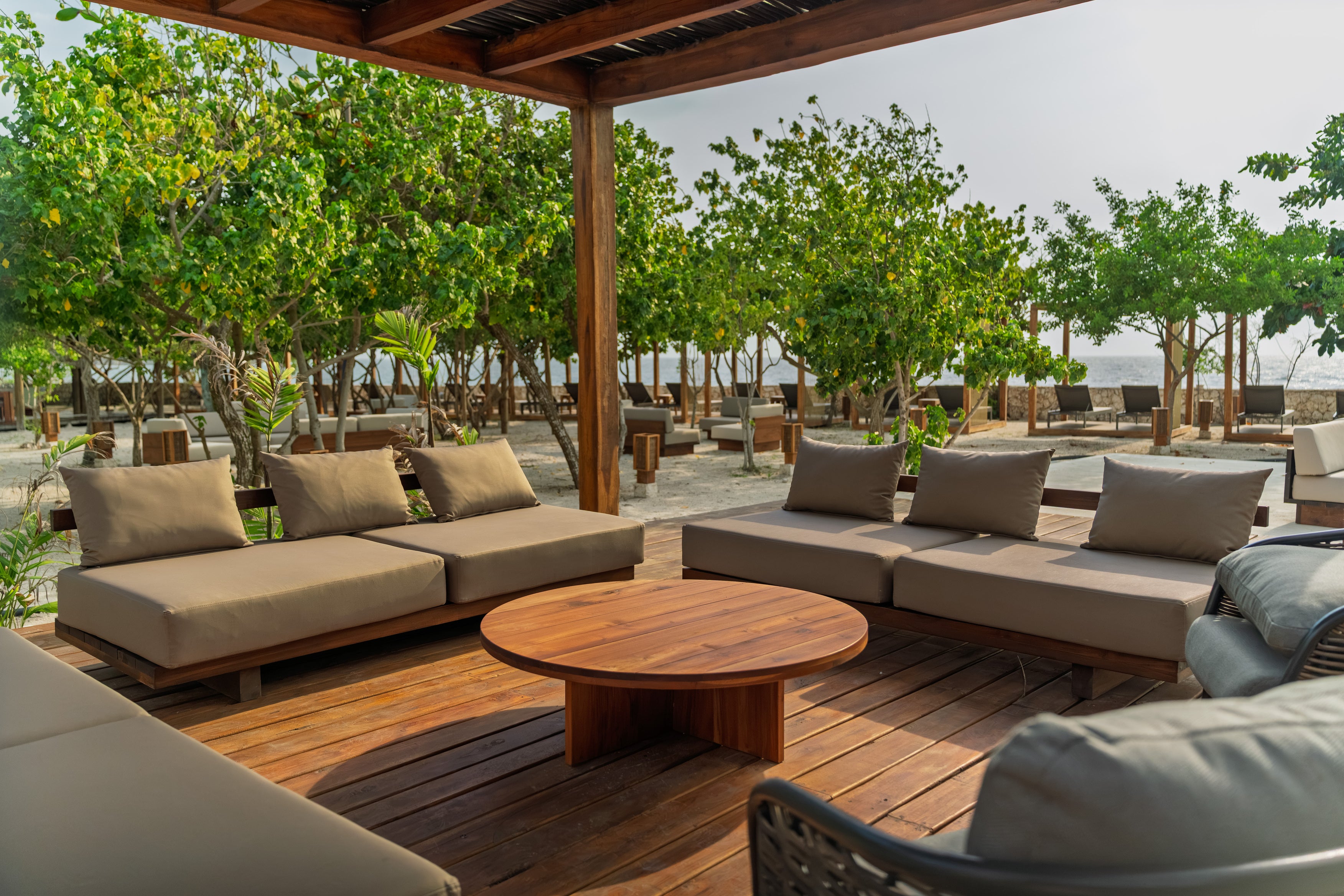 Lázuli Coast Club – Luxury Day Pass, Tierra Bomba