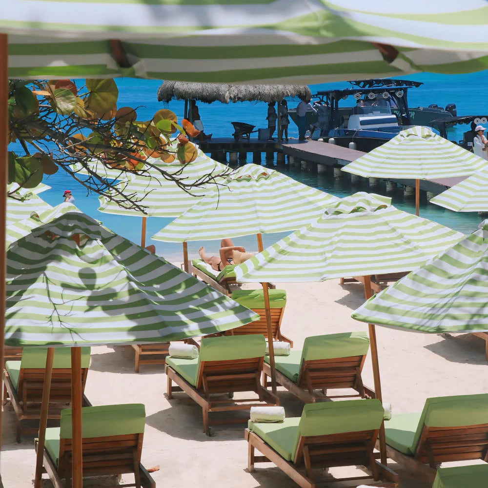 Mantas Beach – Rosario Islands Day Pass