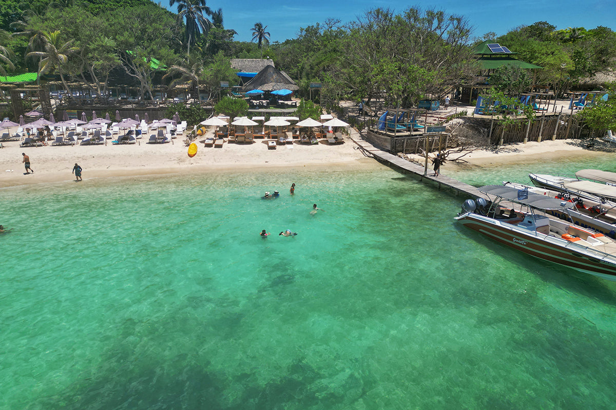 Rosario Beach Club – Lunch & Water Activities Day Pass