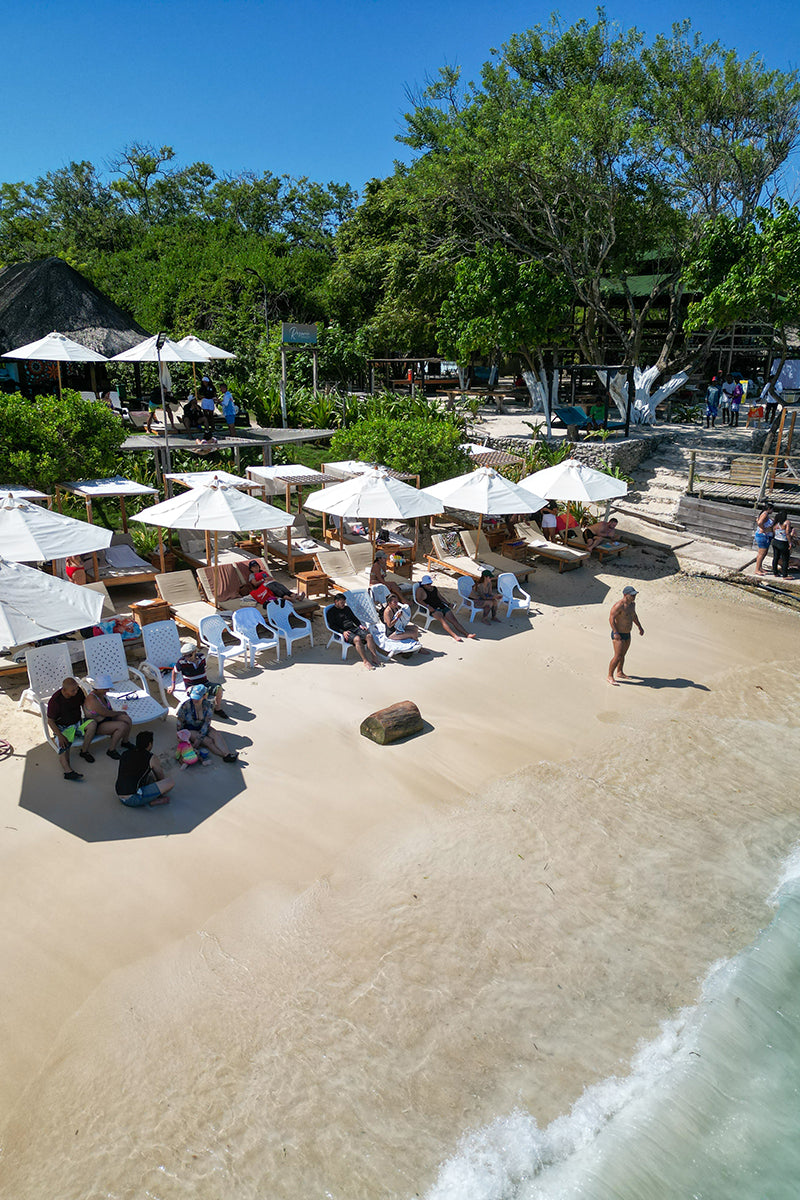 Rosario Beach Club – Lunch & Water Activities Day Pass