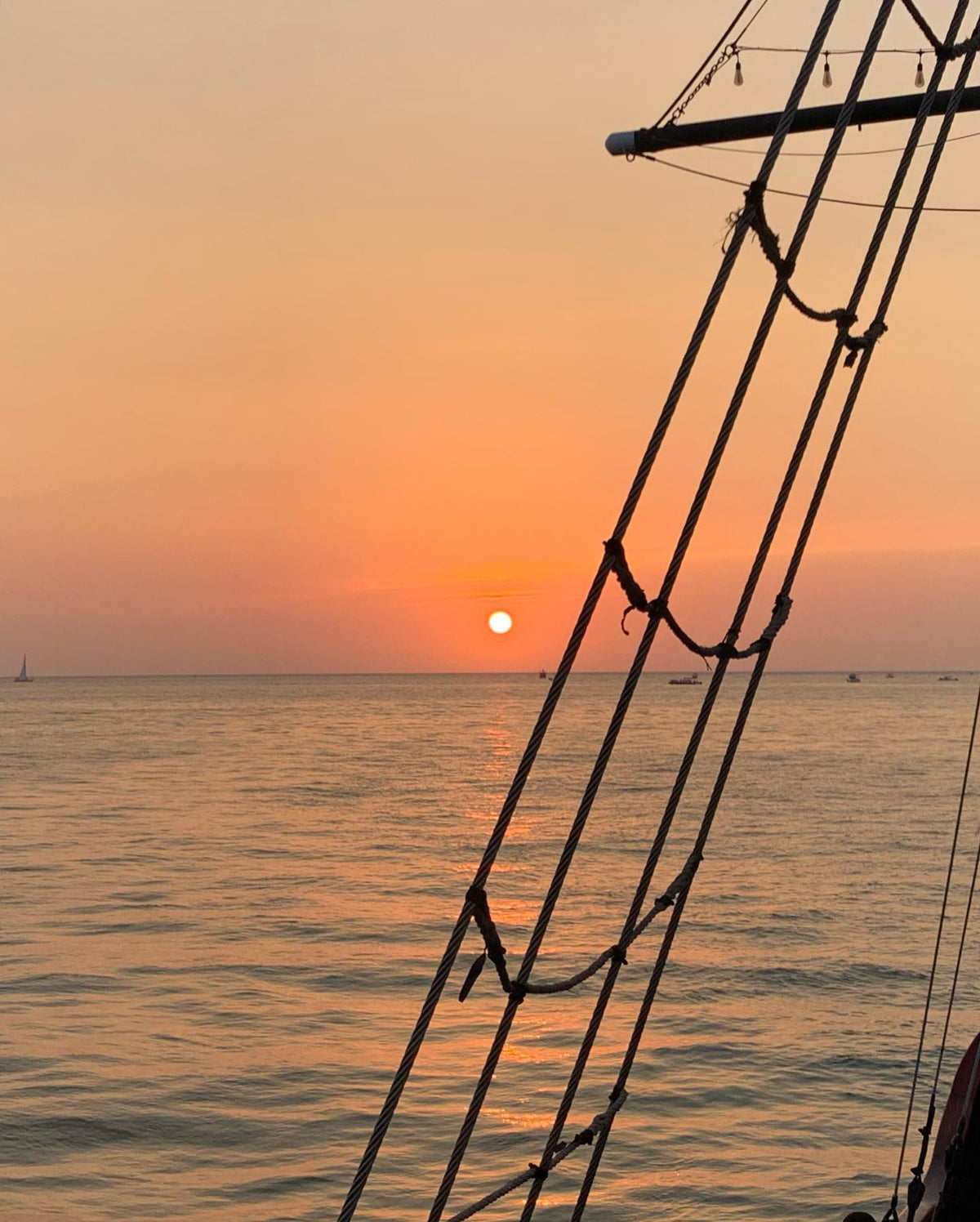 Navio Pirata Phantom | Passeio ao Pôr do Sol em Cartagena