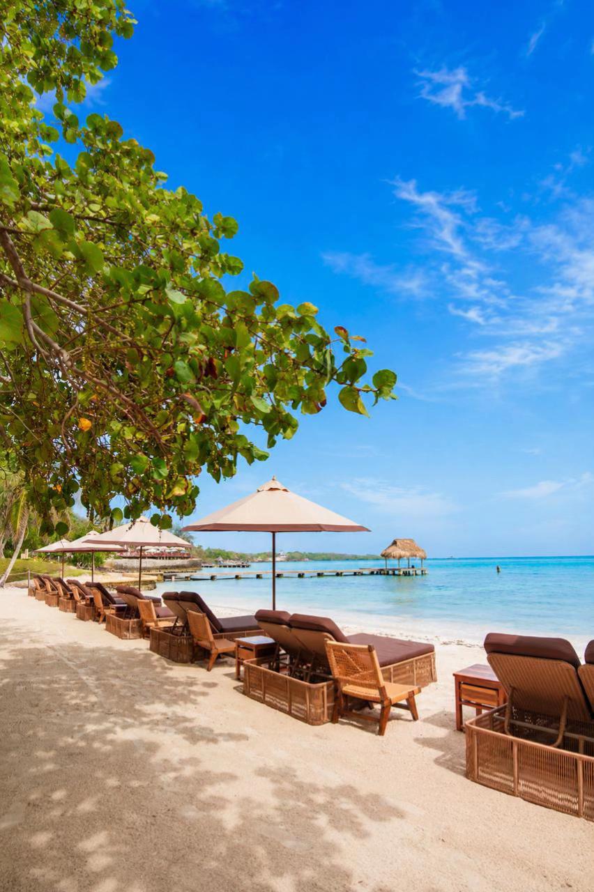 Cocoa Beach Club Day Pass in Rosario Islands | Cartagena