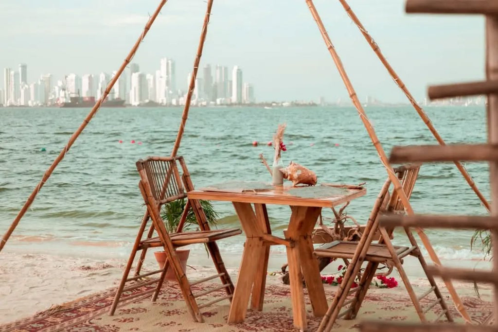 FÉNIX BEACH – TIERRA BOMBA