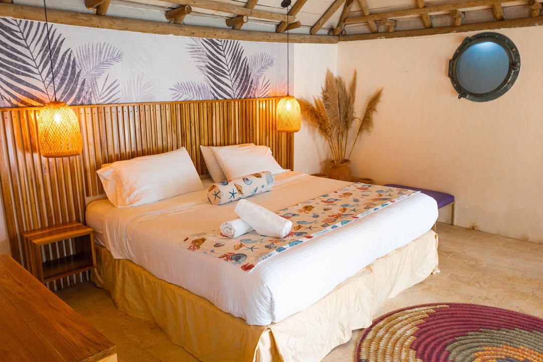 Rosario del Mar – Rosario Islands Day Pass