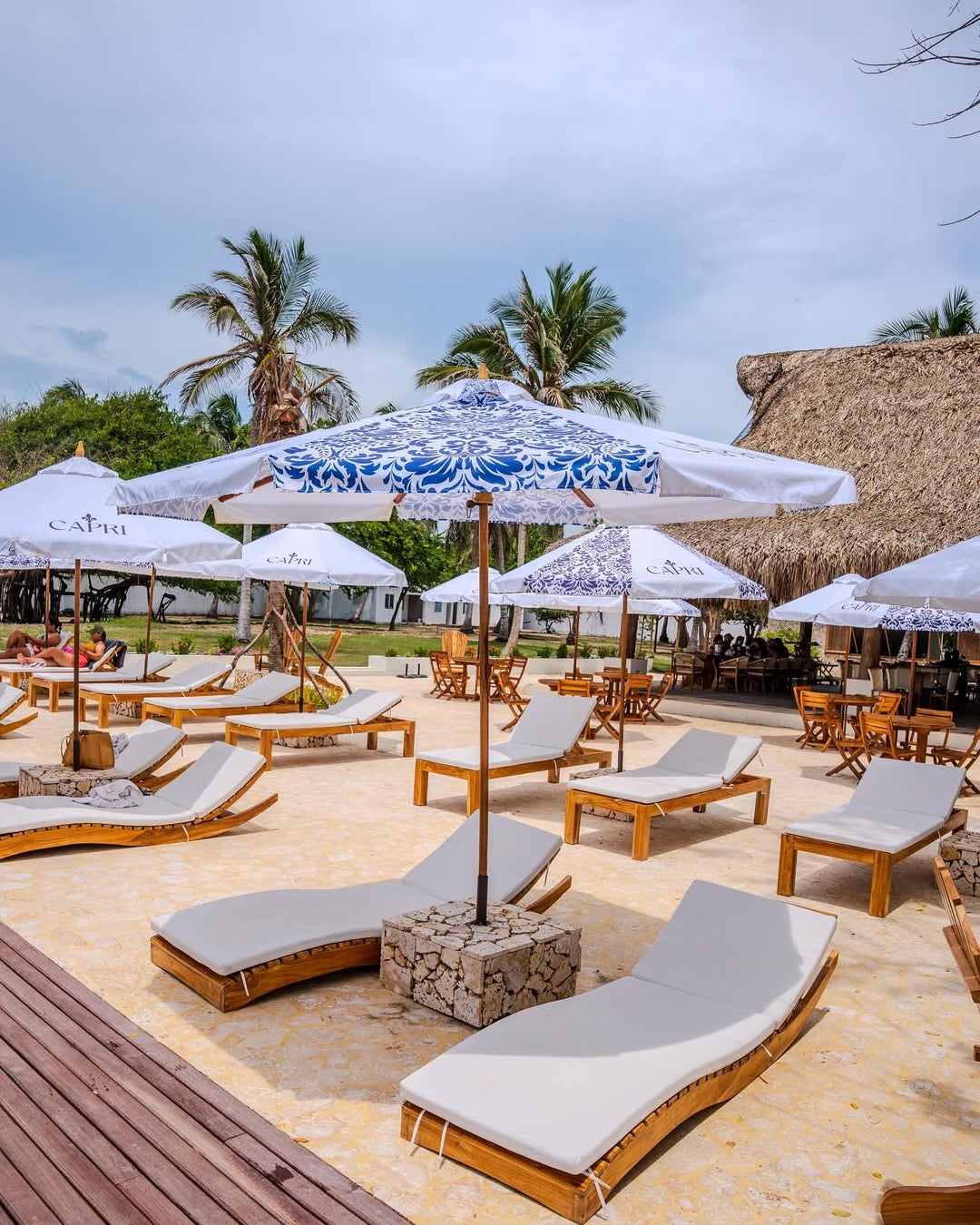 Capri Beach Club – Isla Grande Day Pass (Adults Only)
