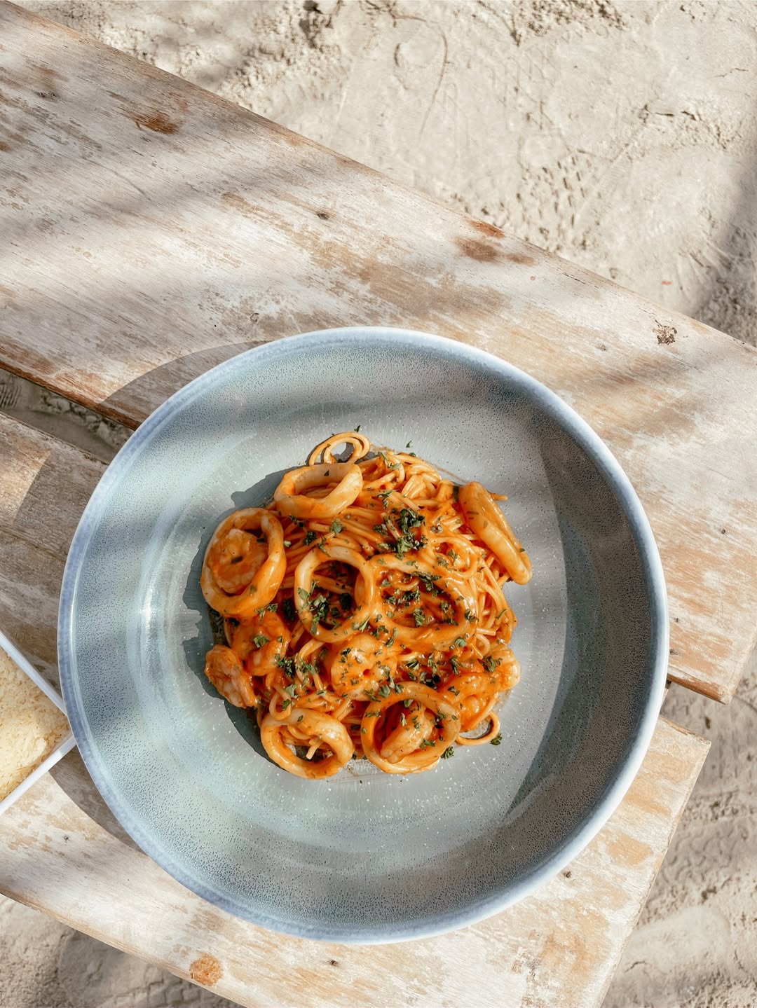 FÉNIX BEACH – TIERRA BOMBA