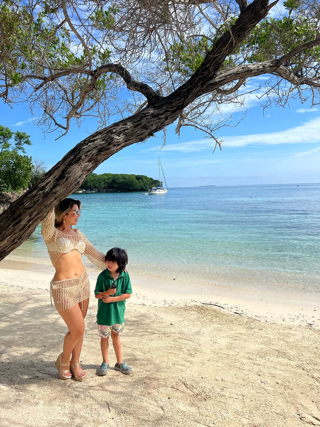 Rosario del Mar – Rosario Islands Day Pass