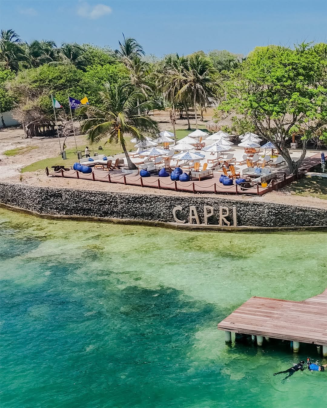 Capri Beach Club – Isla Grande Day Pass (Adults Only)