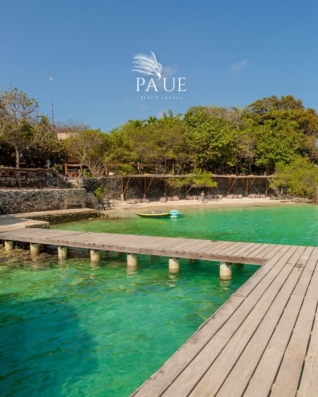 Paue Beach Lounge – Rosario Islands Day Pass