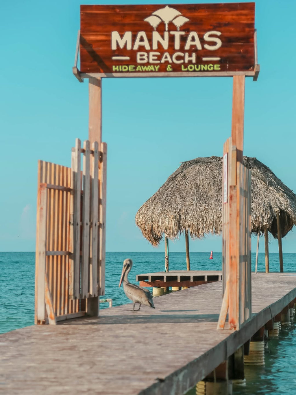 Mantas Beach – Rosario Islands Day Pass