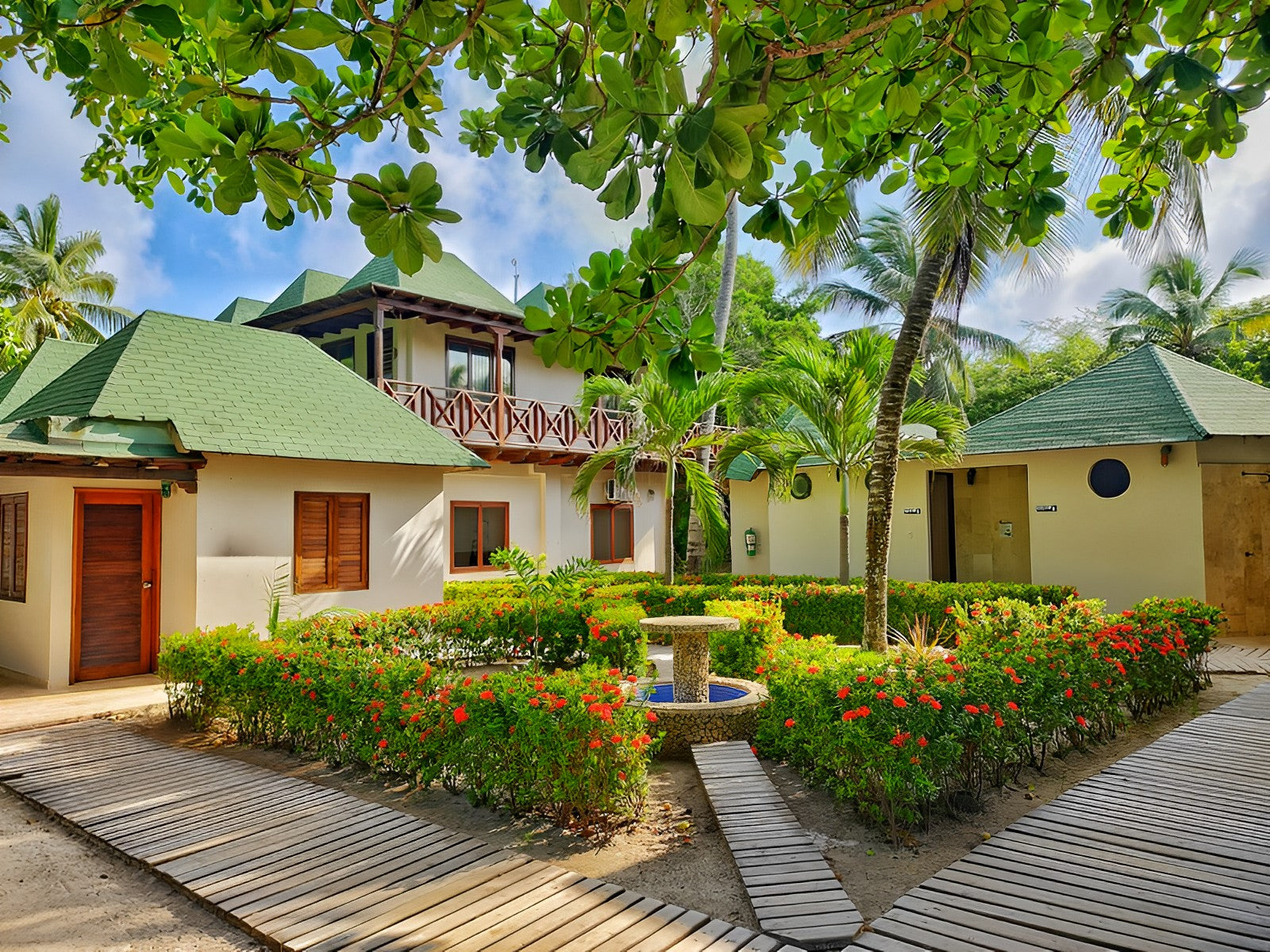 Top 2 Rosario Islands Tour – Two Beach Clubs in One Day