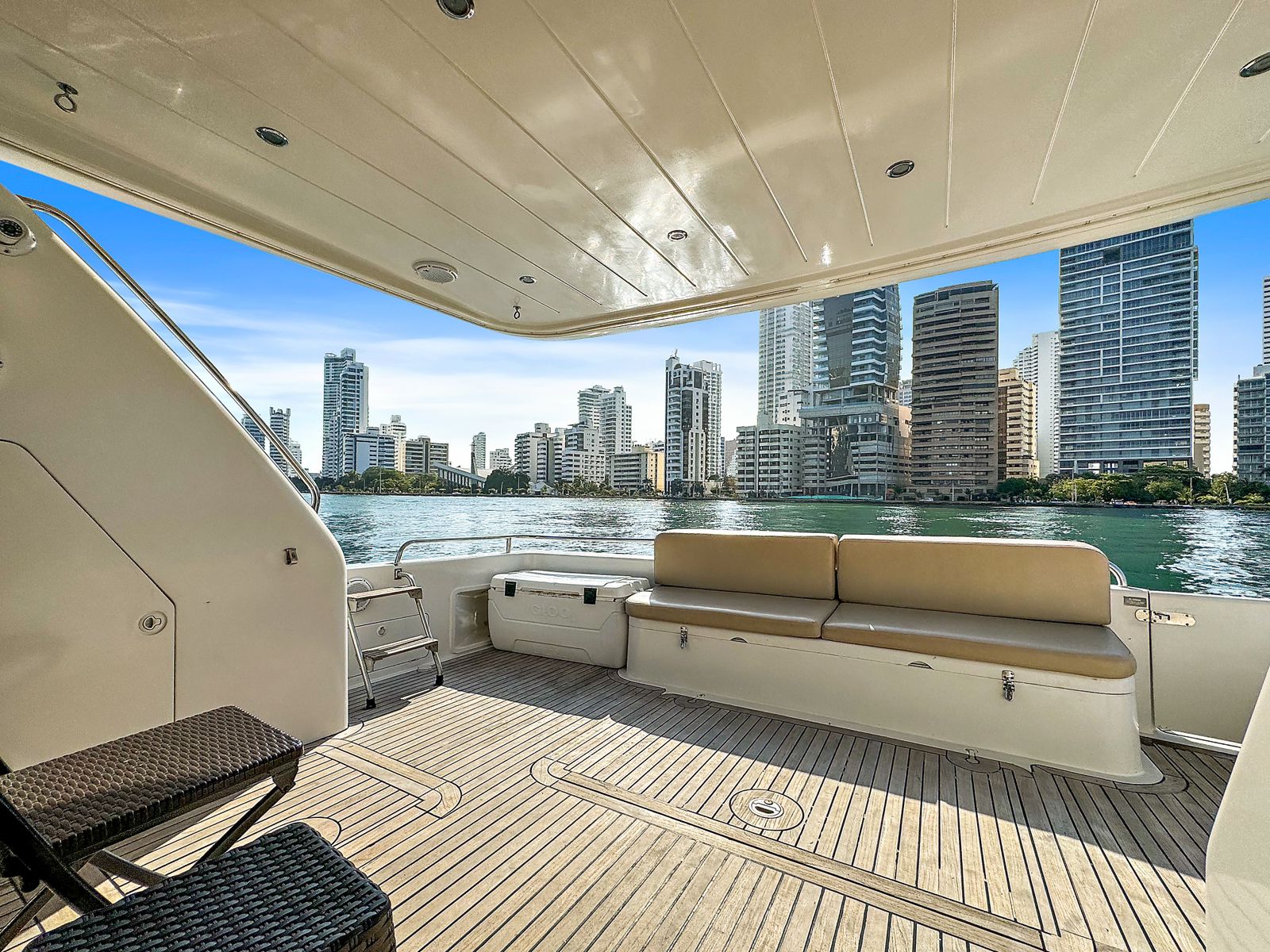 Il Perseverante 70FT Luxury Yacht Charter Cartagena