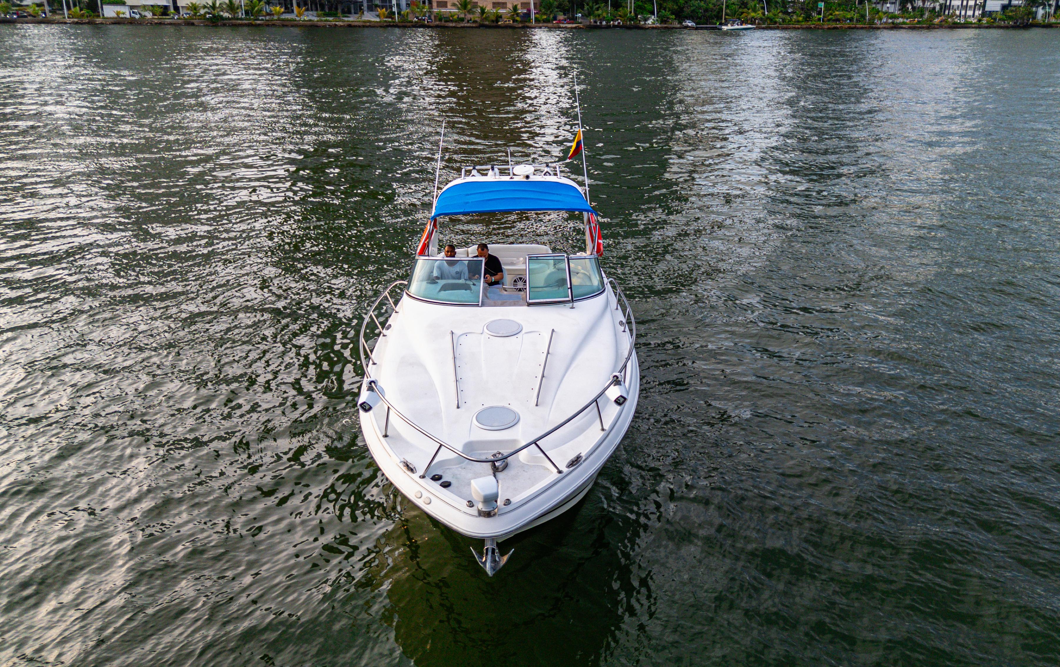 Il Perseverante II 33FT Private Yacht Charter Cartagena