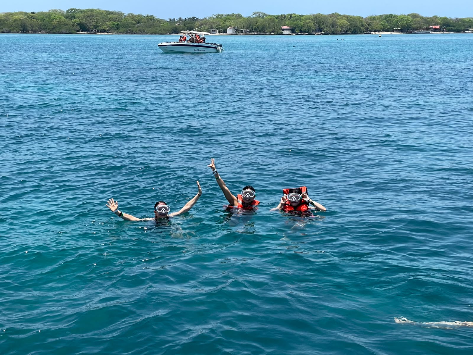 Top 2 Rosario Islands Tour – Two Beach Clubs in One Day