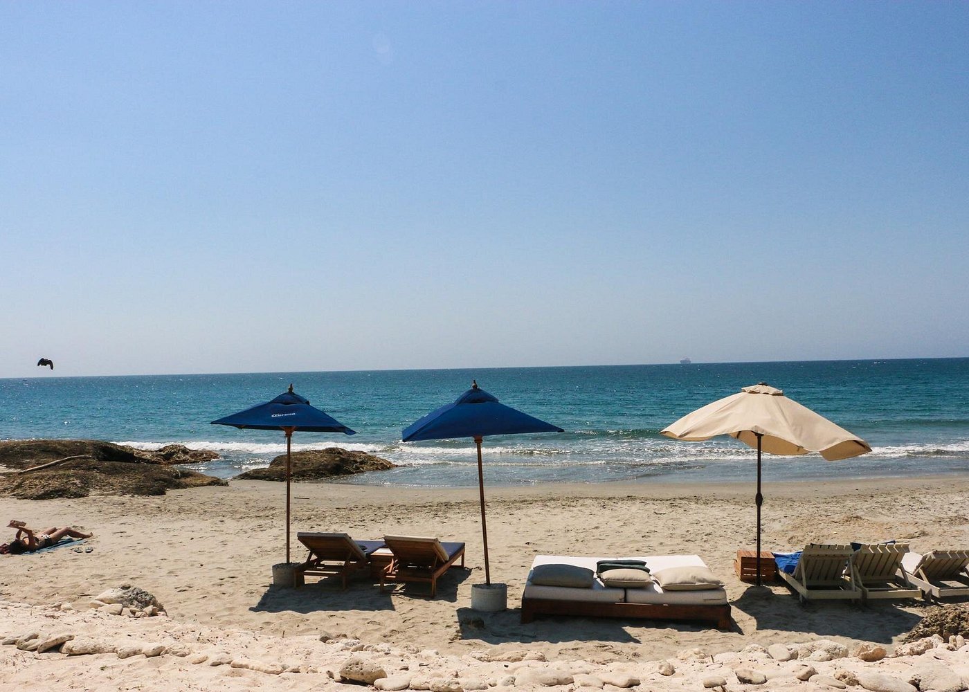 Blue Apple Beach Day Pass Cartagena | Tierra Bomba Beach Club - Cartagena Day Tours