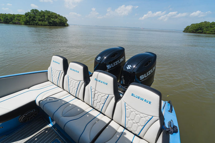 Blue Wave 29' Center Console Boat Rental | Private Rosario Islands Charter - Cartagena Day Tours
