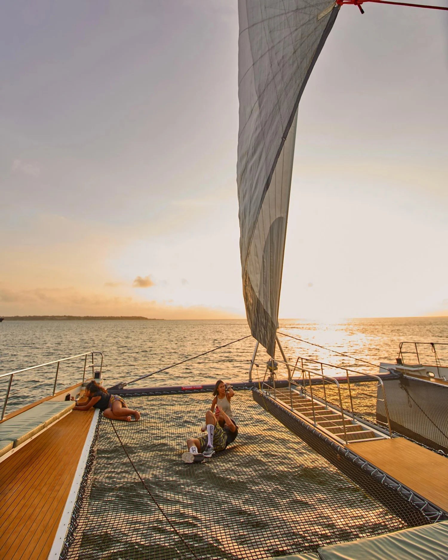Bonavida Luxury Catamaran — Rosario Islands Day Cruise - Cartagena Day Tours