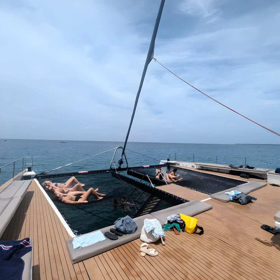 Bonavida Luxury Catamaran — Rosario Islands Day Cruise - Cartagena Day Tours