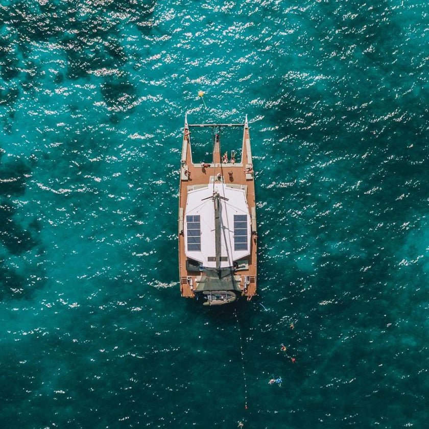 Bonavida Luxury Catamaran — Rosario Islands Day Cruise - Cartagena Day Tours