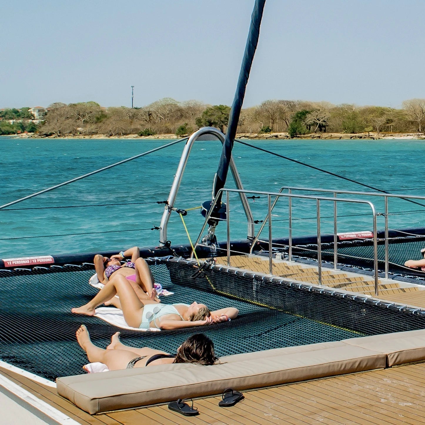 Bonavida Luxury Catamaran — Rosario Islands Day Cruise - Cartagena Day Tours