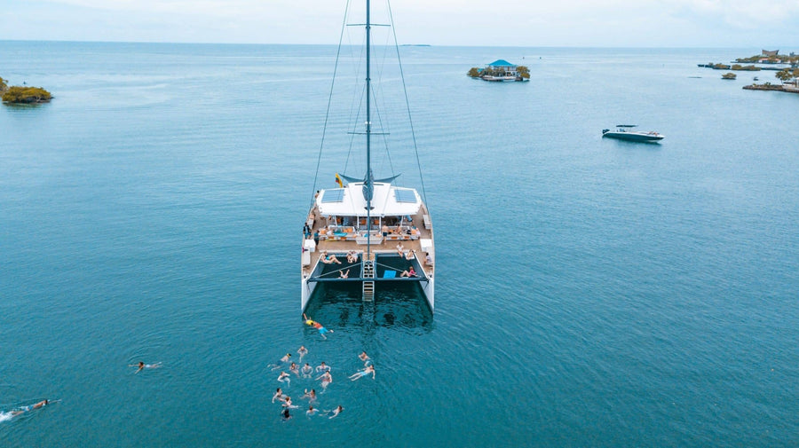 Bonavida Luxury Catamaran — Rosario Islands Day Cruise - Cartagena Day Tours