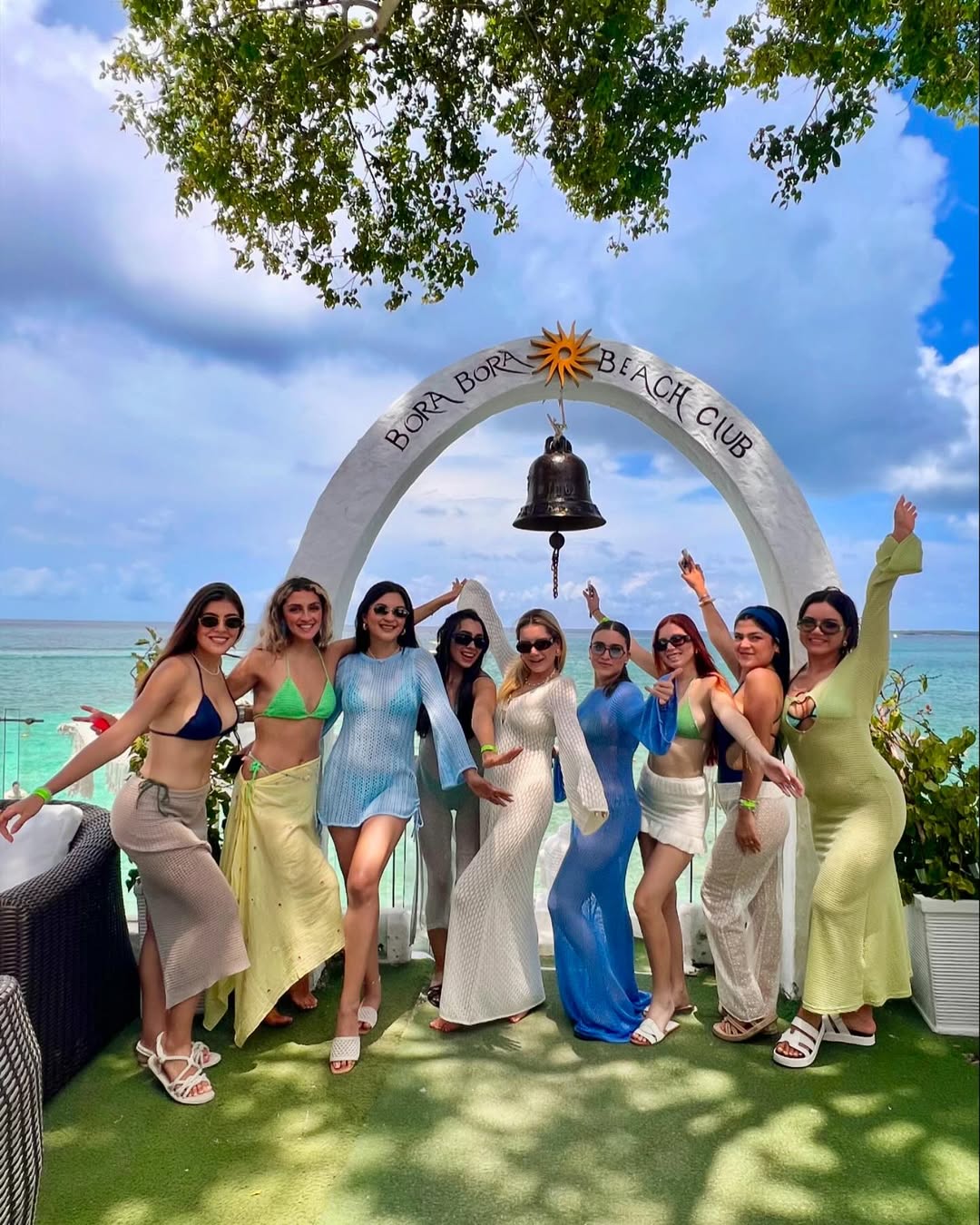 Bora Bora Beach Club – Rosario Islands Day Trip from Cartagena - Cartagena Day Tours