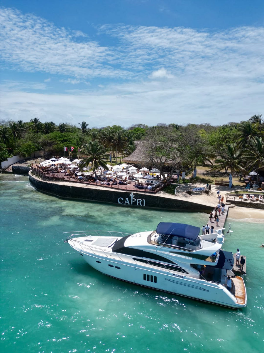 Capri Beach Club – Luxury Day Pass, Rosario Islands Cartagena - Cartagena Day Tours