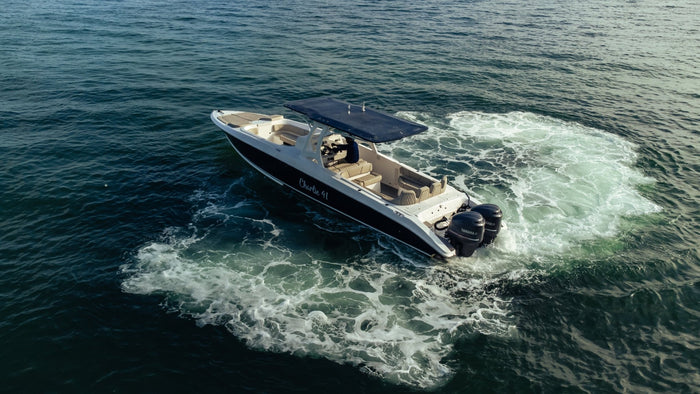 Charlie Bravo 41 Speedboat Charter in Cartagena - Cartagena Day Tours