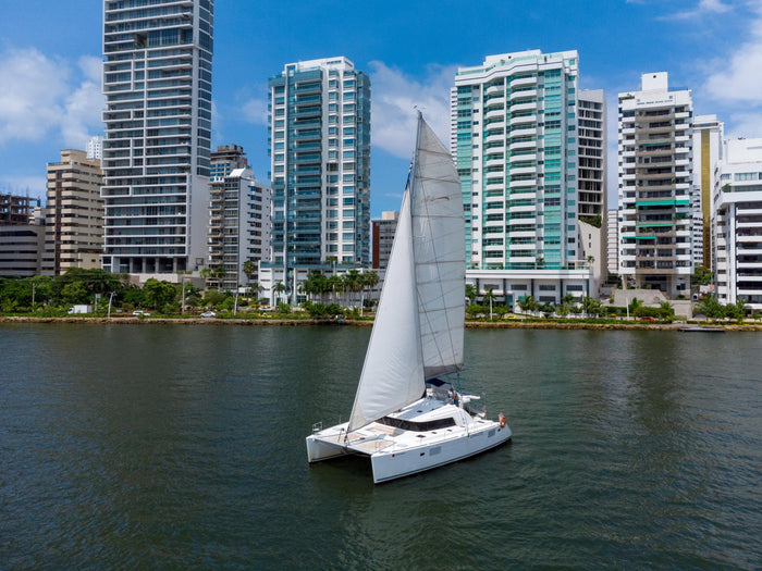 Chicote Luxury Lagoon 440 Catamaran Charter in Cartagena - Cartagena Day Tours