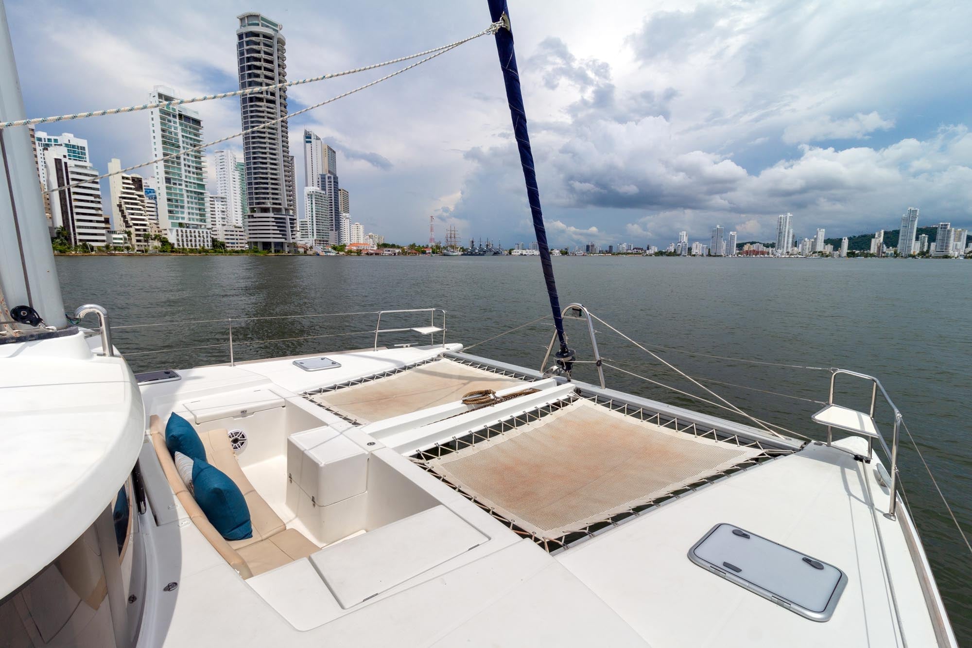 Chicote Luxury Lagoon 440 Catamaran Charter in Cartagena - Cartagena Day Tours