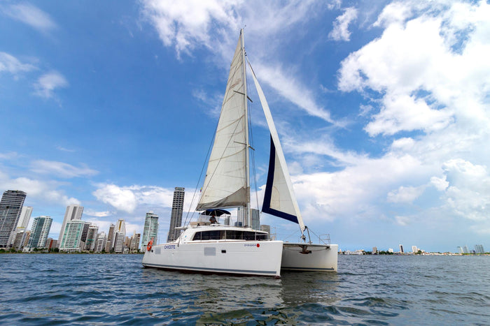 Chicote Luxury Lagoon 440 Catamaran Charter in Cartagena - Cartagena Day Tours