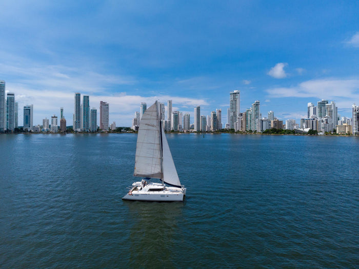 Chicote Luxury Lagoon 440 Catamaran Charter in Cartagena - Cartagena Day Tours