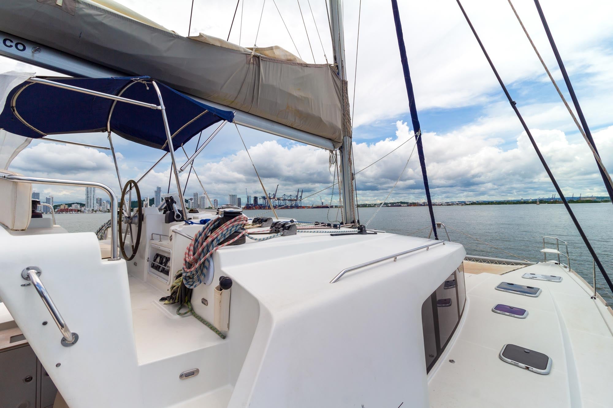 Chicote Luxury Lagoon 440 Catamaran Charter in Cartagena - Cartagena Day Tours
