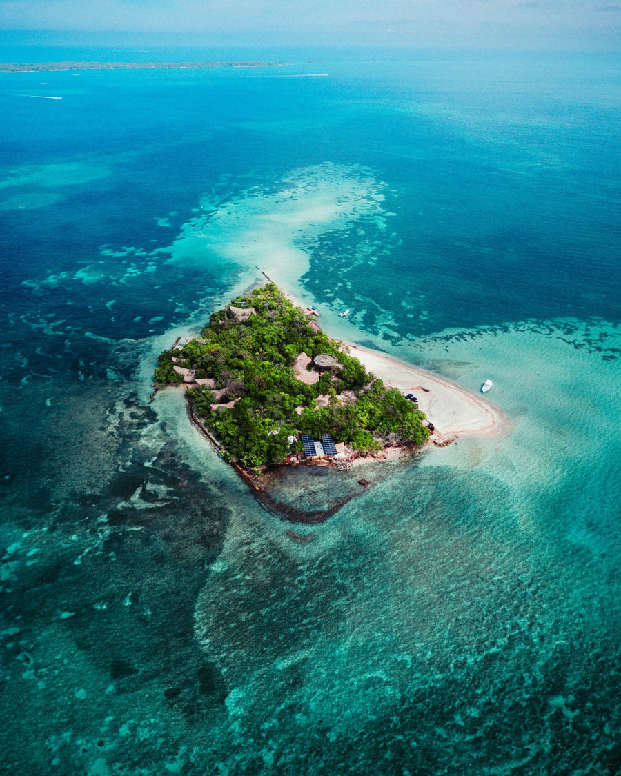 Corona Island – Rosario Islands Natural Luxury Day Pass - Cartagena Day Tours