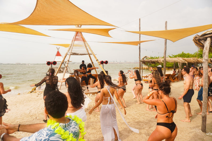 Fénix Beach – Exclusive Beach Club, Tierra Bomba Cartagena - Cartagena Day Tours