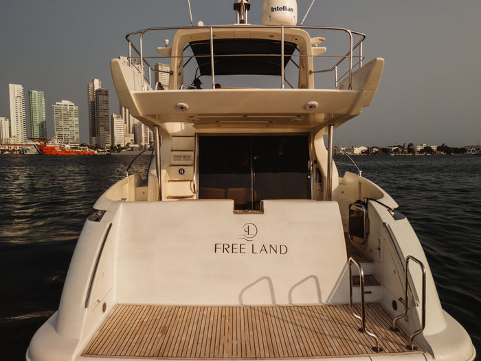 Free Land · Azimut 55 Ft Yacht Charter in Cartagena - Cartagena Day Tours
