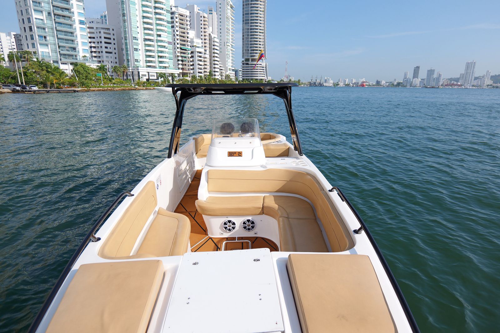Happsea Shine | Modern Private Boat Charter Cartagena (Up to 20 Guests) - Cartagena Day Tours