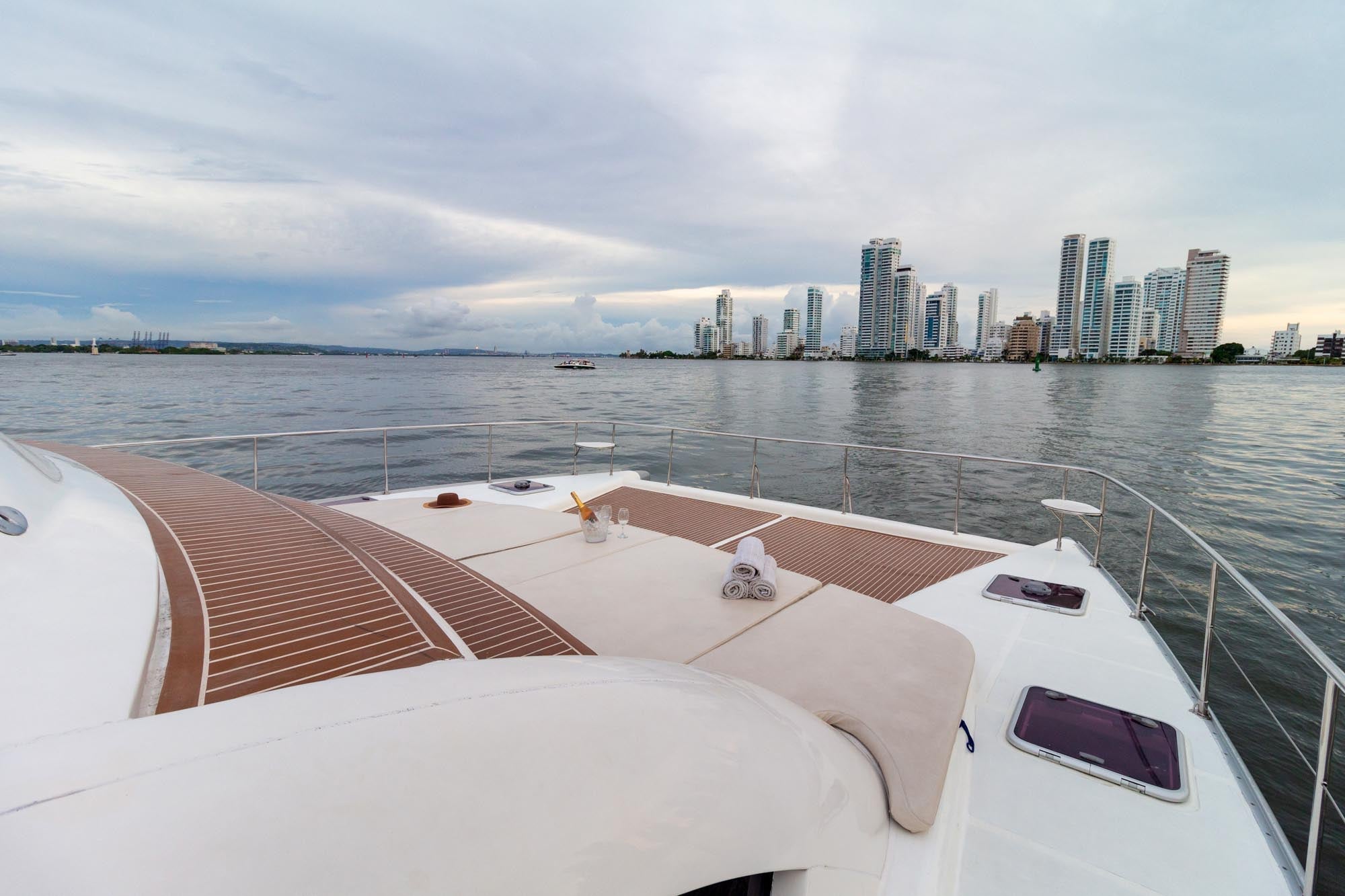 Hope Luxury Leopard 47 Yacht Charter in Cartagena - Cartagena Day Tours