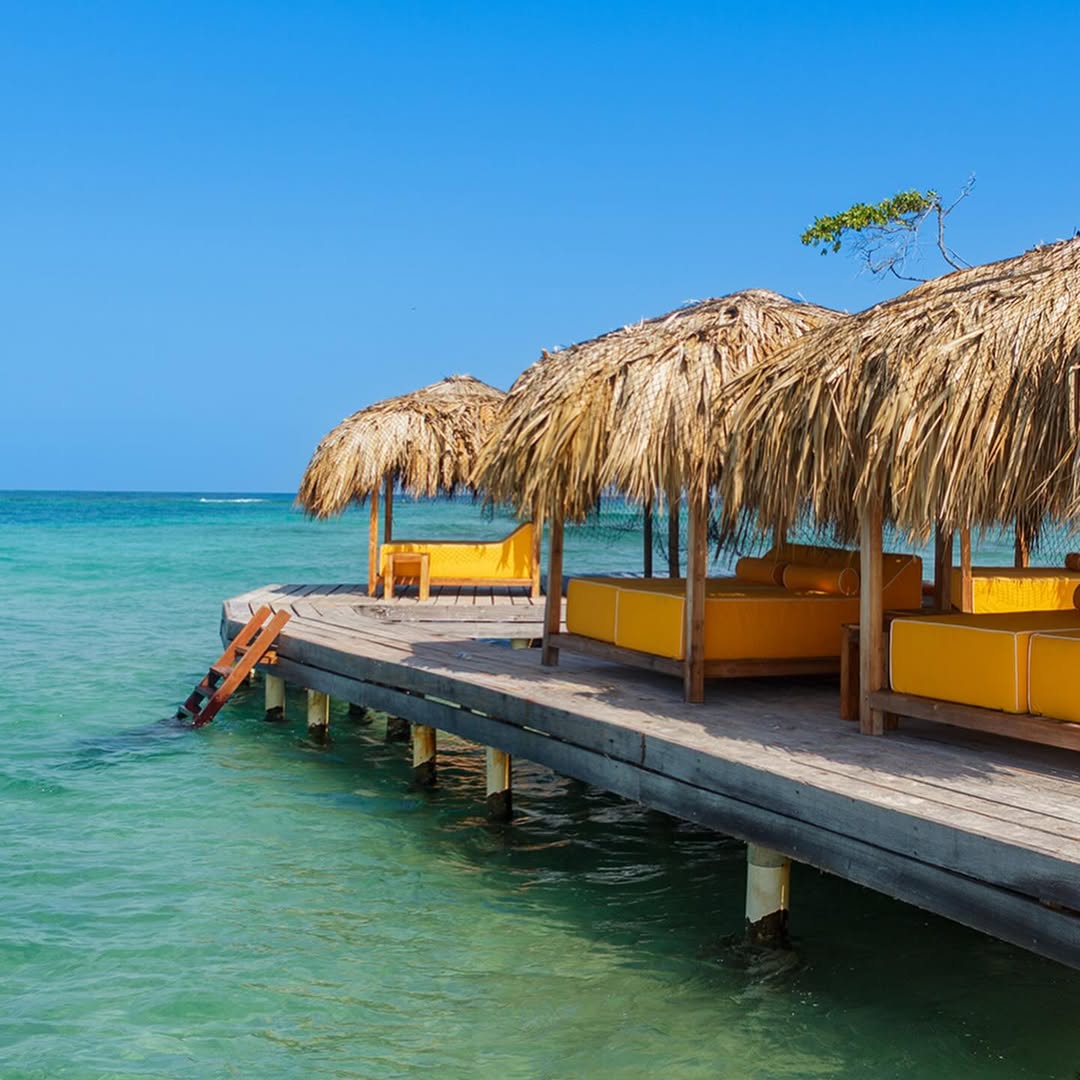 Isla Amores: Cartagena's Exclusive Luxury Island Retreat - Cartagena Day Tours
