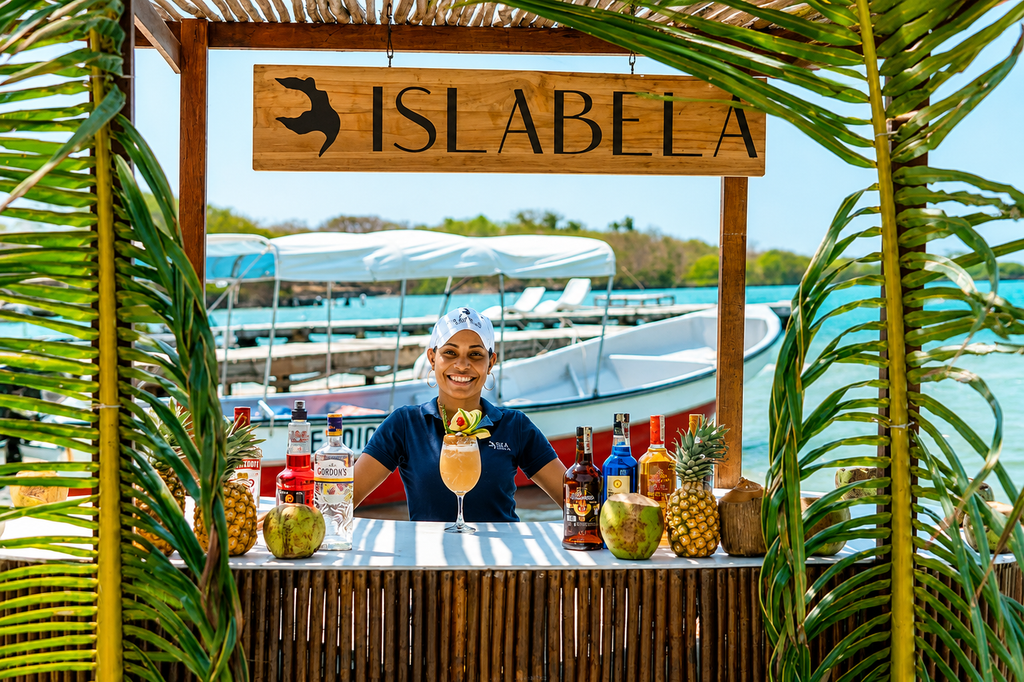 Isla Bela – Best Value Beach Club, Rosario Islands Cartagena - Cartagena Day Tours