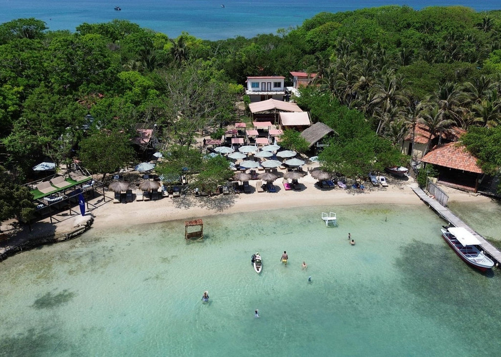 Isla Bela – Best Value Beach Club, Rosario Islands Cartagena - Cartagena Day Tours