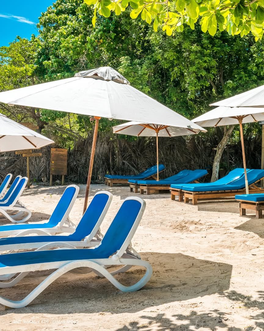 Isla del Encanto – Rosario Islands Day Pass - Cartagena Day Tours