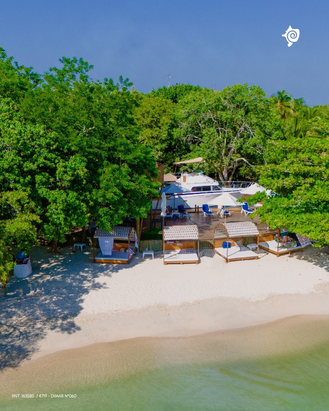 Isla del Encanto – Rosario Islands Day Pass - Cartagena Day Tours