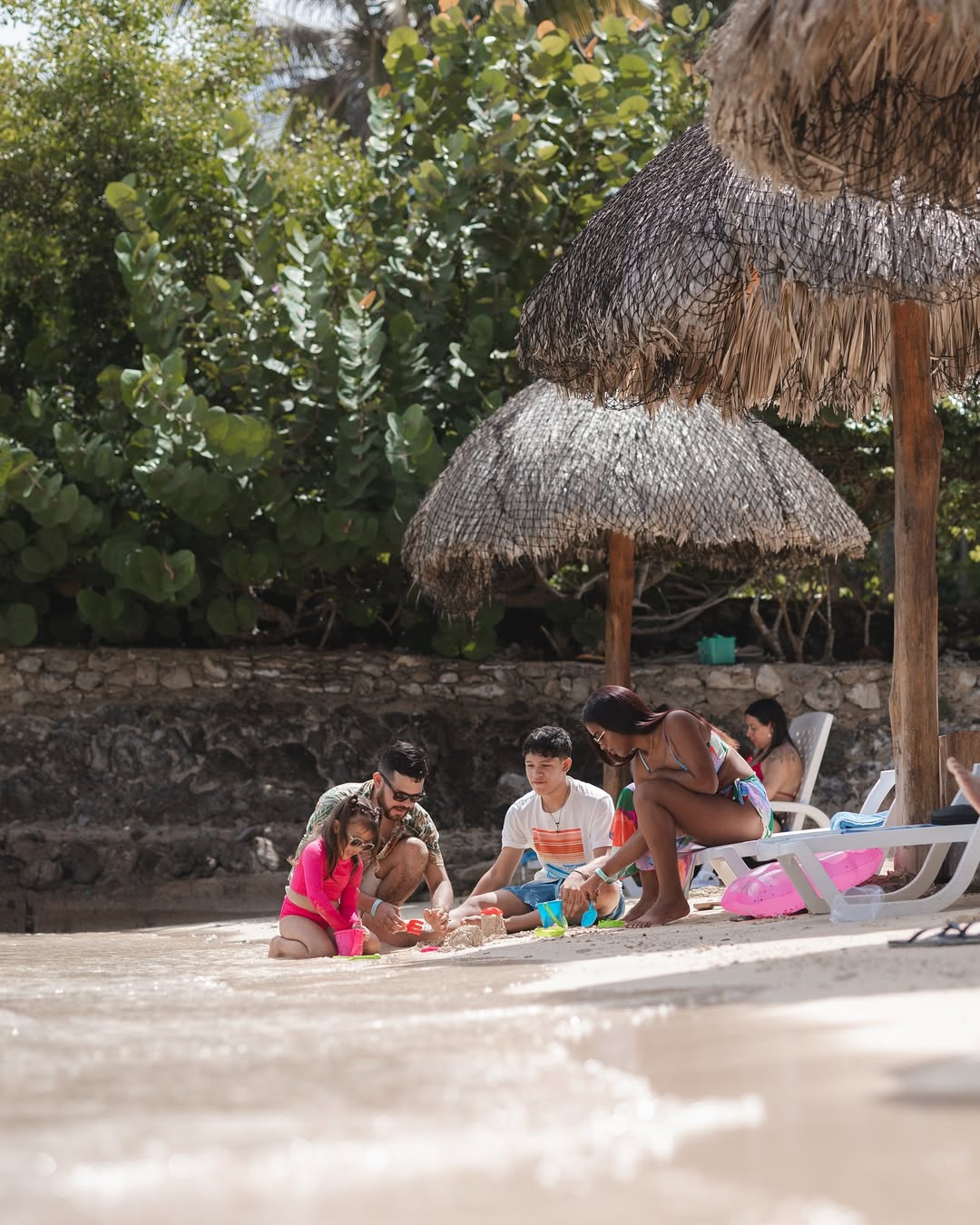 Isla del Sol – Rosario Islands Day Pass (Family - Friendly) - Cartagena Day Tours