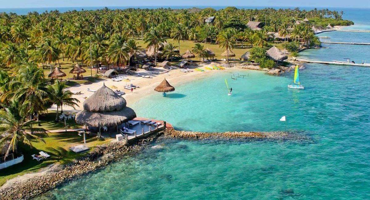 Isla Mucura Day Trip from Cartagena | Tintipan Island & Santa Cruz del Islote - Cartagena Day Tours