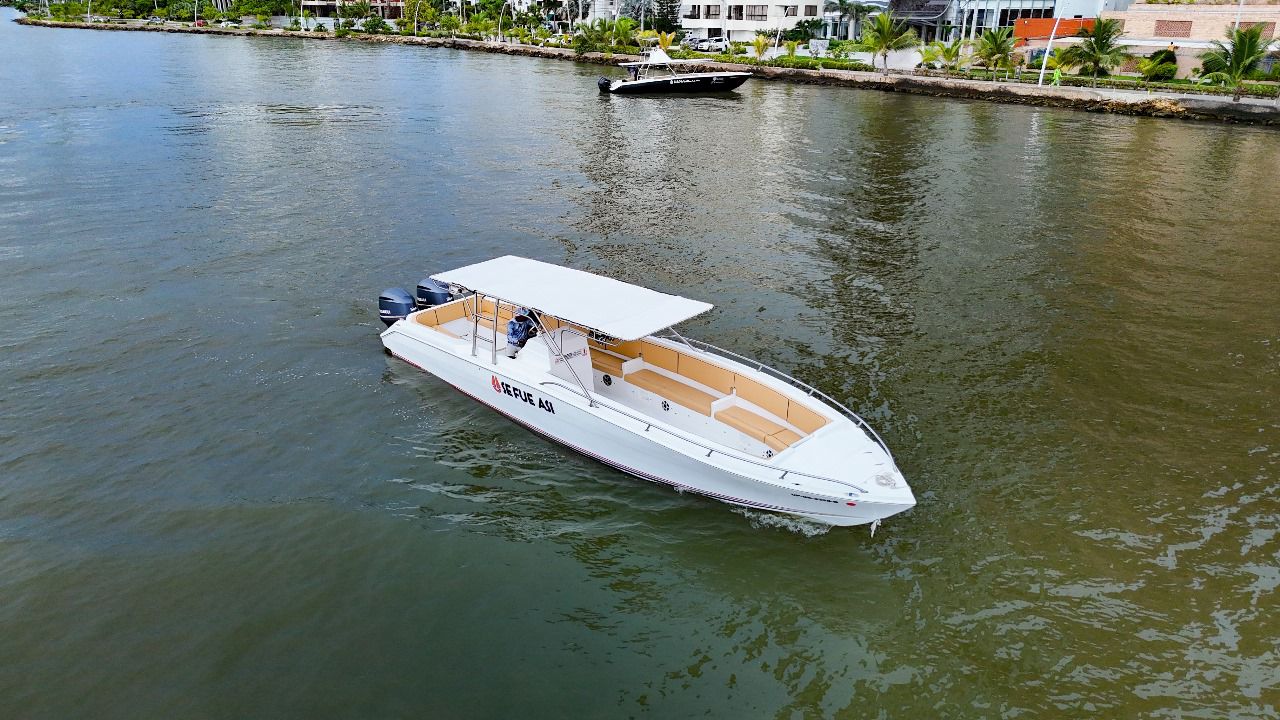 Large Group Boat Charter Cartagena (Up to 40 Guests) - Cartagena Day Tours