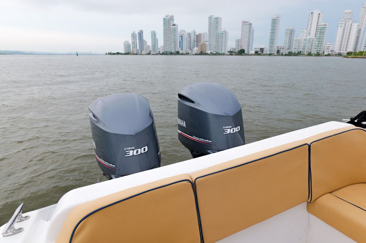 Large Group Boat Charter Cartagena (Up to 40 Guests) - Cartagena Day Tours