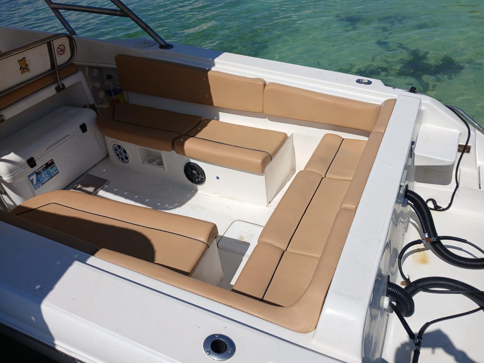Large Group Boat Charter Cartagena (Up to 40 Guests) - Cartagena Day Tours