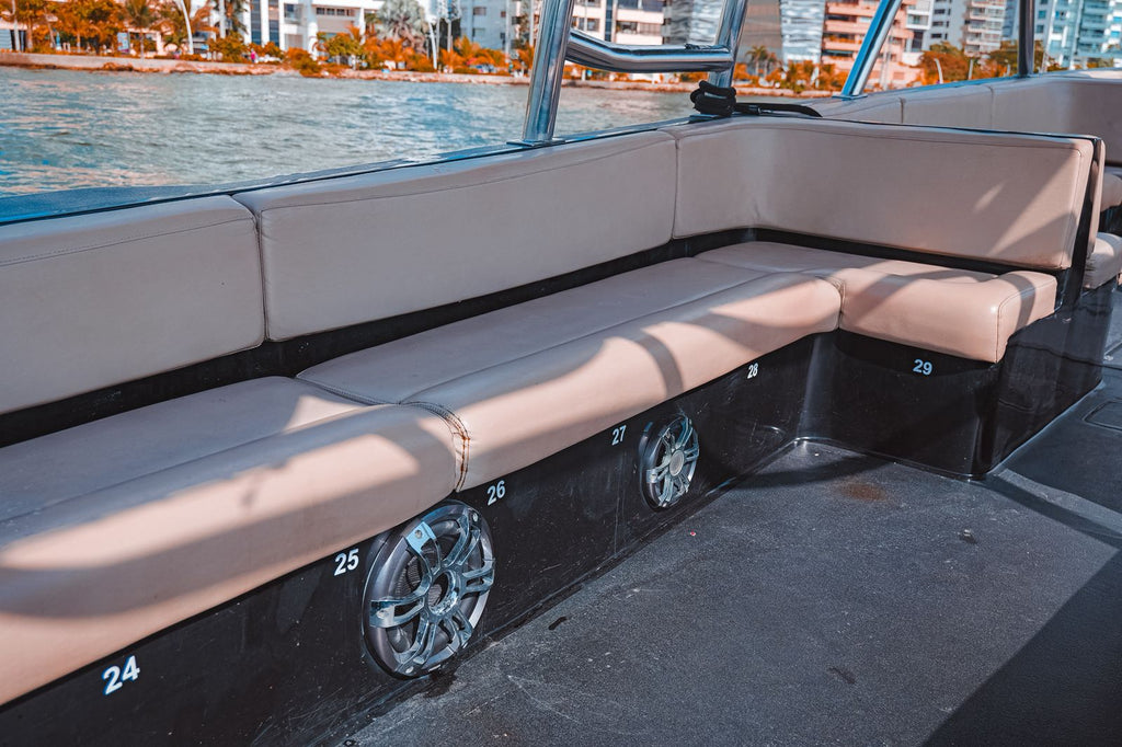 Large Group Boat Charter Cartagena (Up to 40 Guests) - Cartagena Day Tours